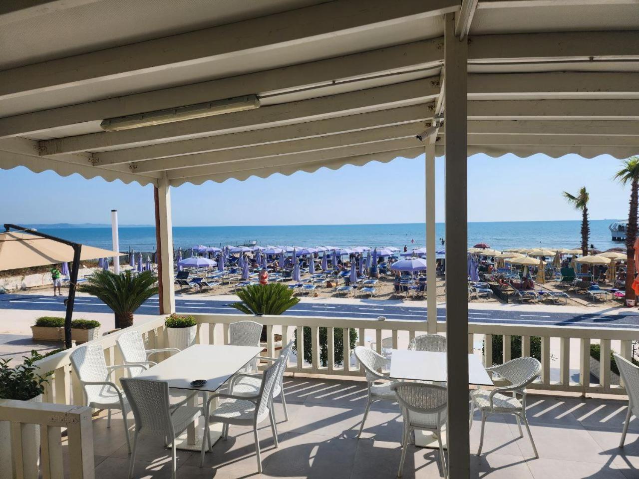 Hotel Maren Durrës Buitenkant foto