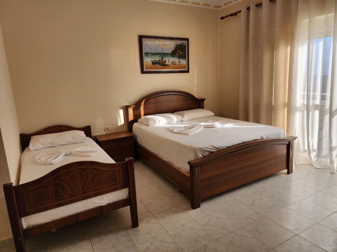 Hotel Maren Durrës Kamer foto