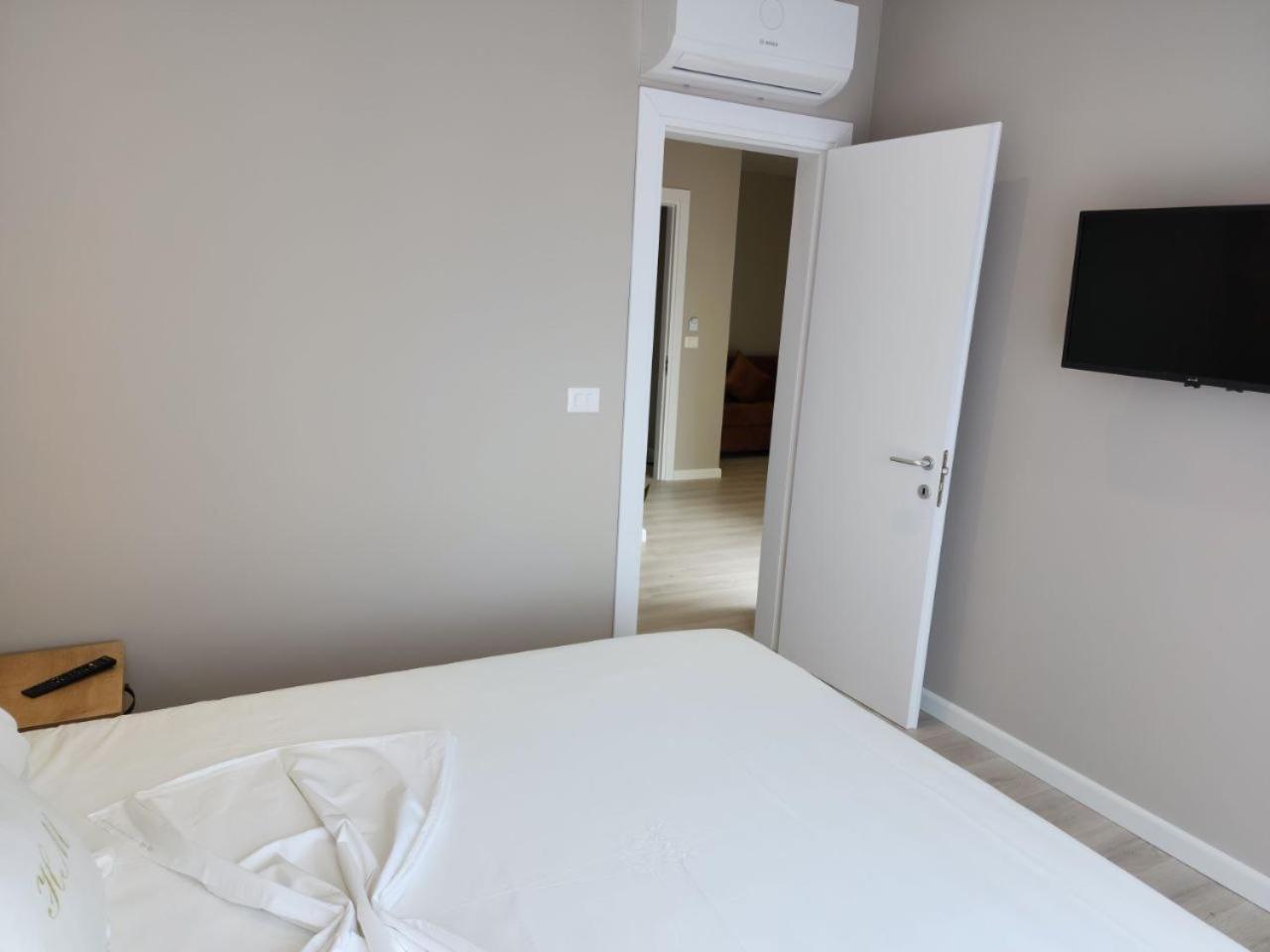 Hotel Maren Durrës Kamer foto