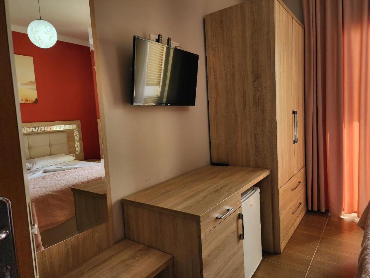 Hotel Maren Durrës Kamer foto